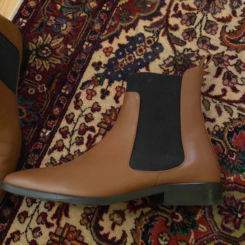 Everlane Chelsea boots size 8 - Picture 5 of 7